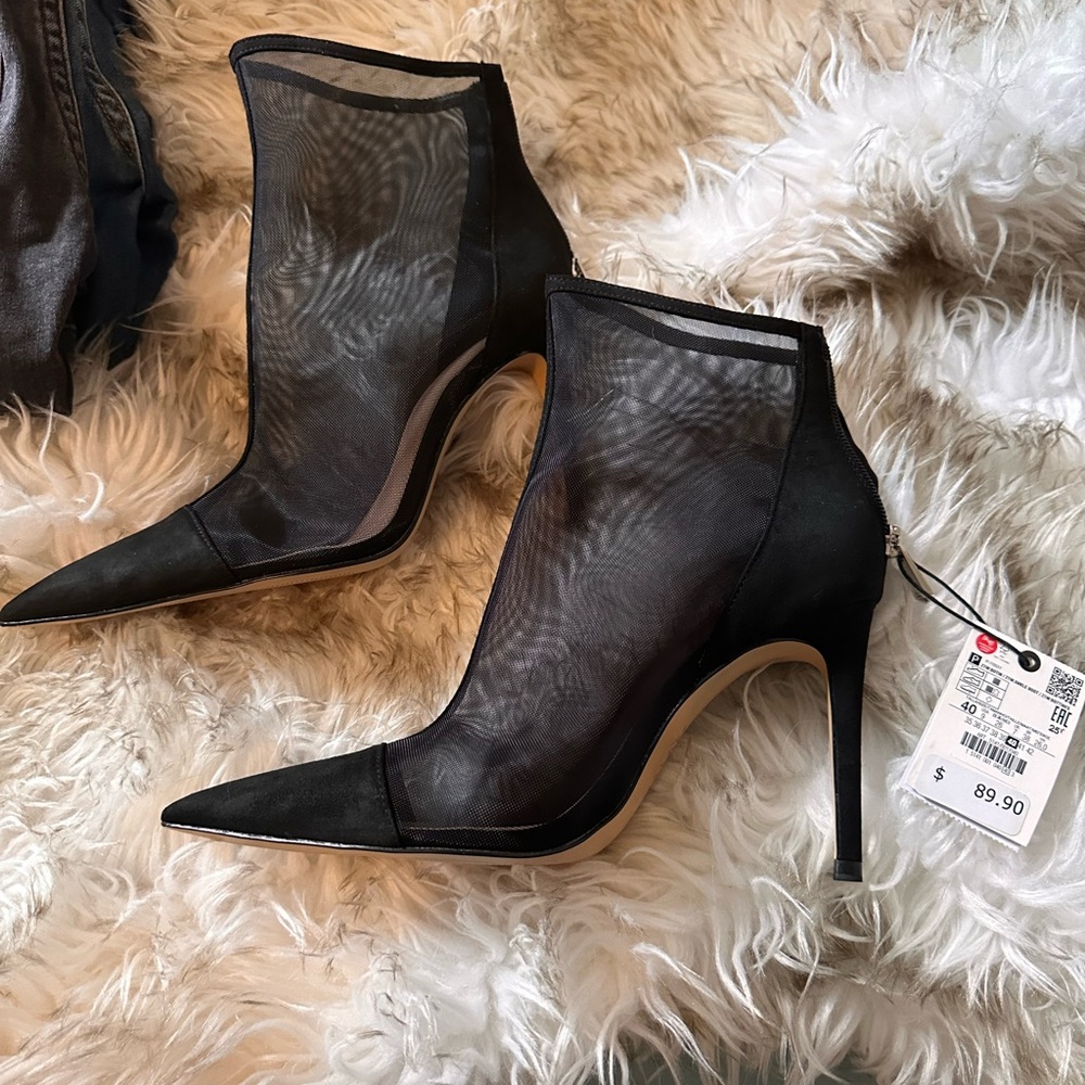 Zara Black Mesh Ankle Boot Size 9 US  40 EUR